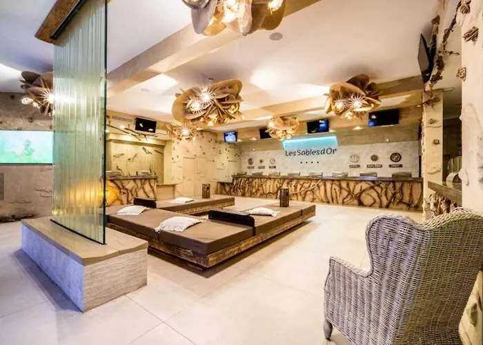 Zecamping 4 Avec Parc Aquatique Club Enfant Animations Sauna Hammam 4* Agde