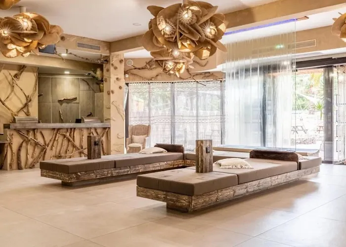 Kemping Zecamping 4 Avec Parc Aquatique Club Enfant Animations Sauna Hammam Agde